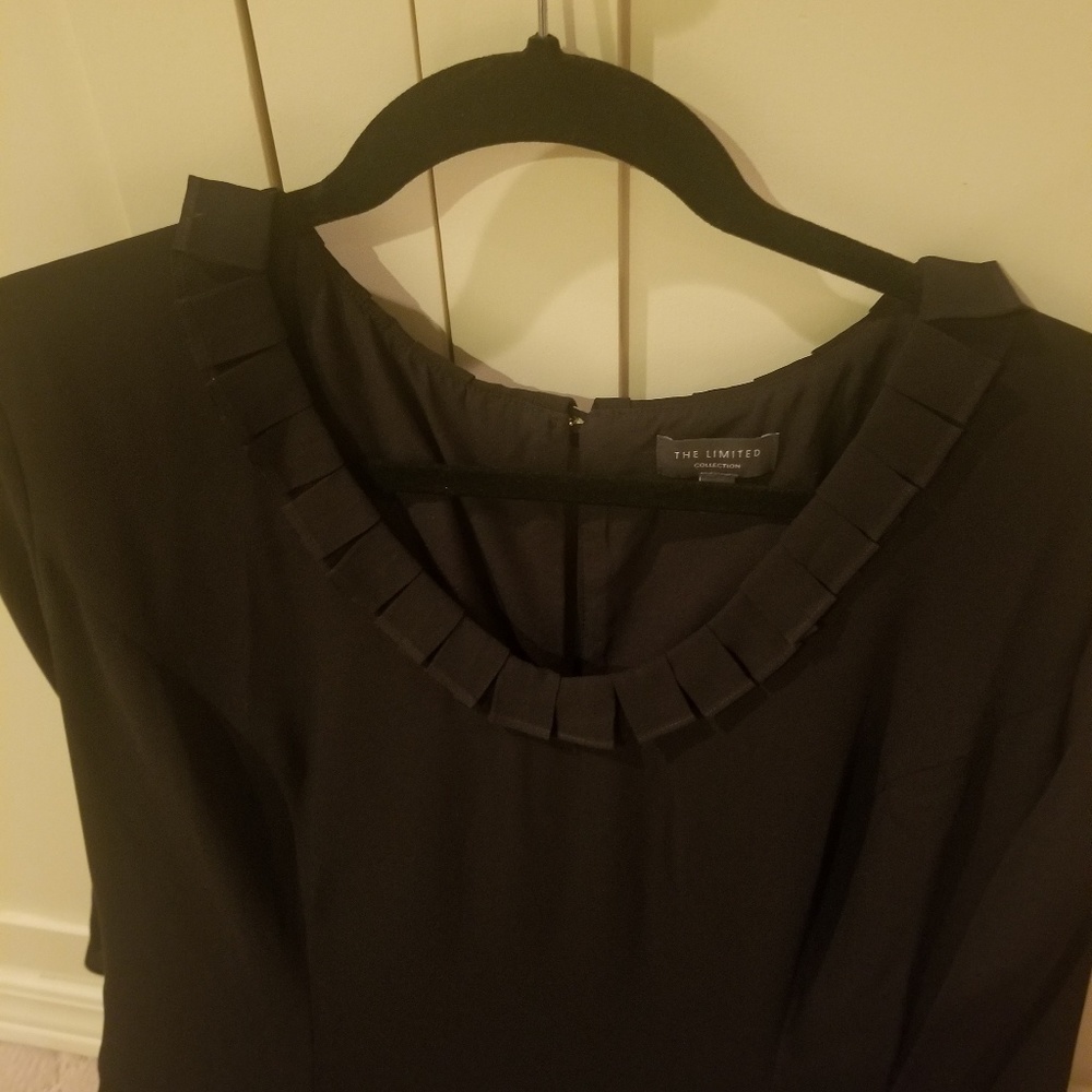 Dress - Picture 3 of 3